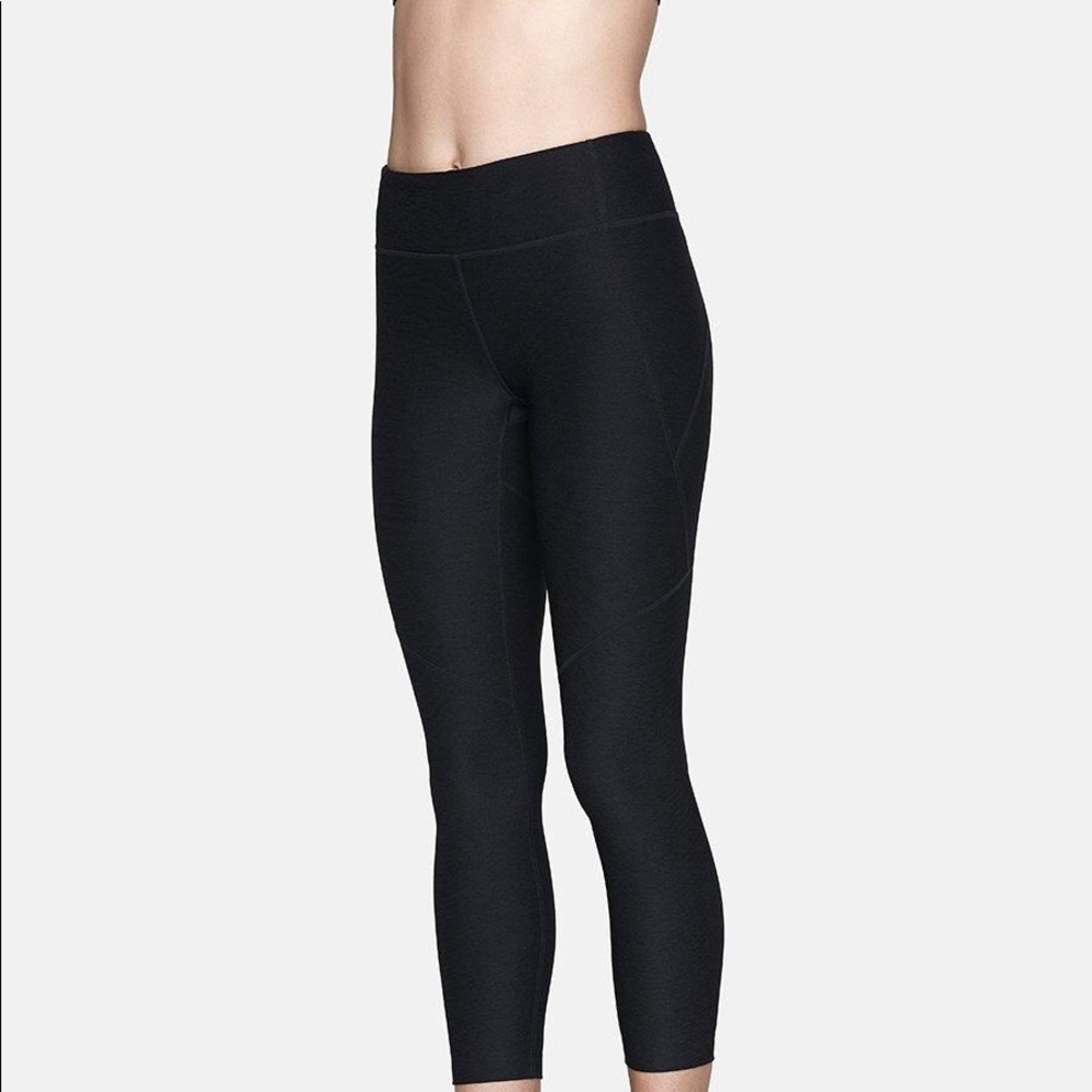 Outdoor Voiced Warm Up Leggings